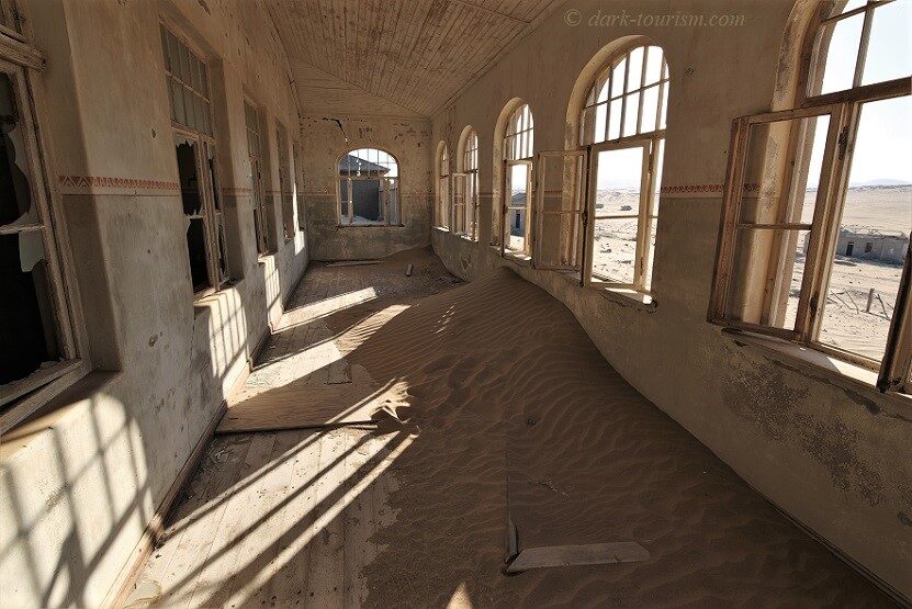 Kolmanskop 24 - inside the school